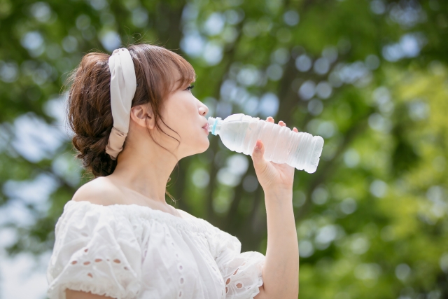 【美肌コラム更新しました】『夏の終わり』に増える“くすみ肌”に要注意。ターンオーバー乱れのサインかも？