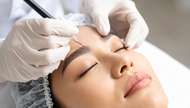 ⑤アートメイクハーフ｜眉の印象改善